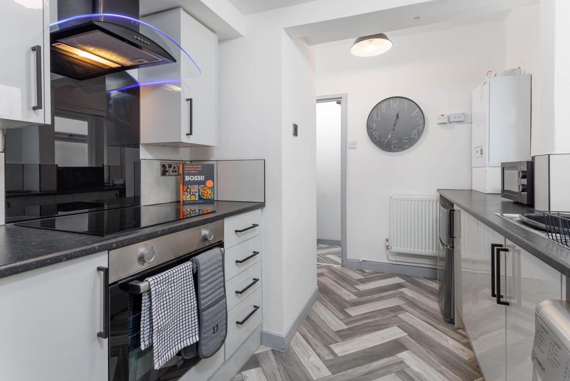 Newly Renovated Apartments In Liverpool - Extended Stay Εξωτερικό φωτογραφία